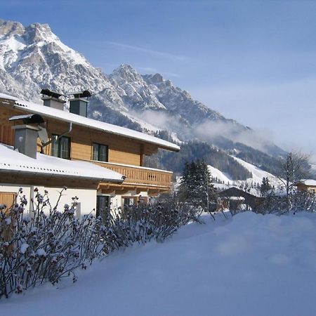 Апартаменты Landhaus Gertrude Eder Леоганг Экстерьер фото